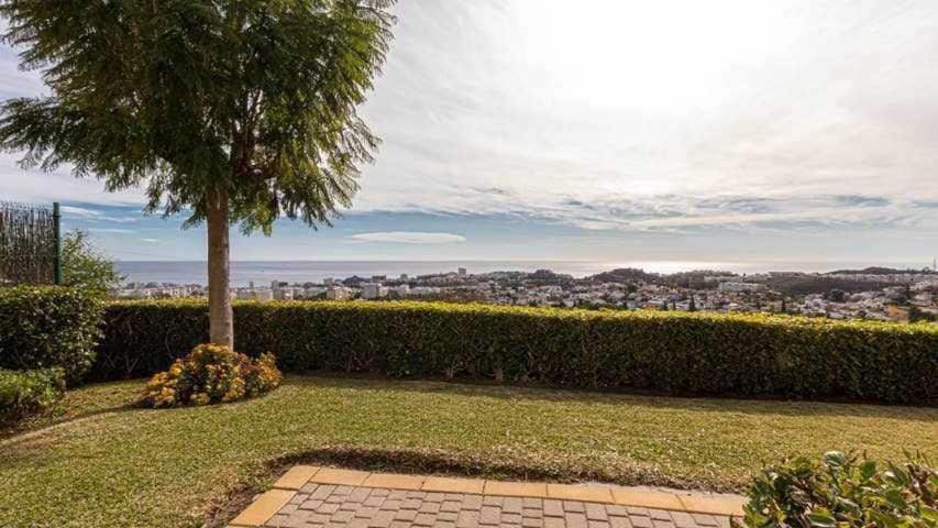 797 Holiday Rentals - Precioso Piso Para 6 Con Vista Al Mar 180 Grados Беналмадена Екстериор снимка