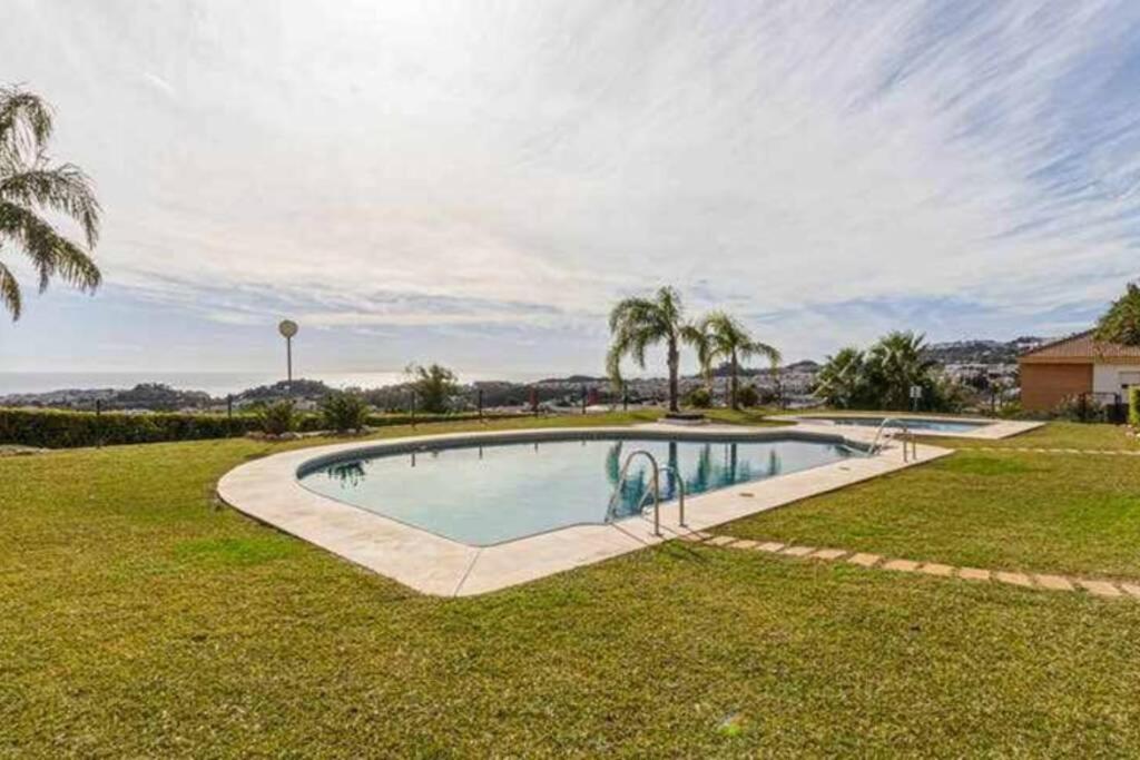 797 Holiday Rentals - Precioso Piso Para 6 Con Vista Al Mar 180 Grados Беналмадена Екстериор снимка